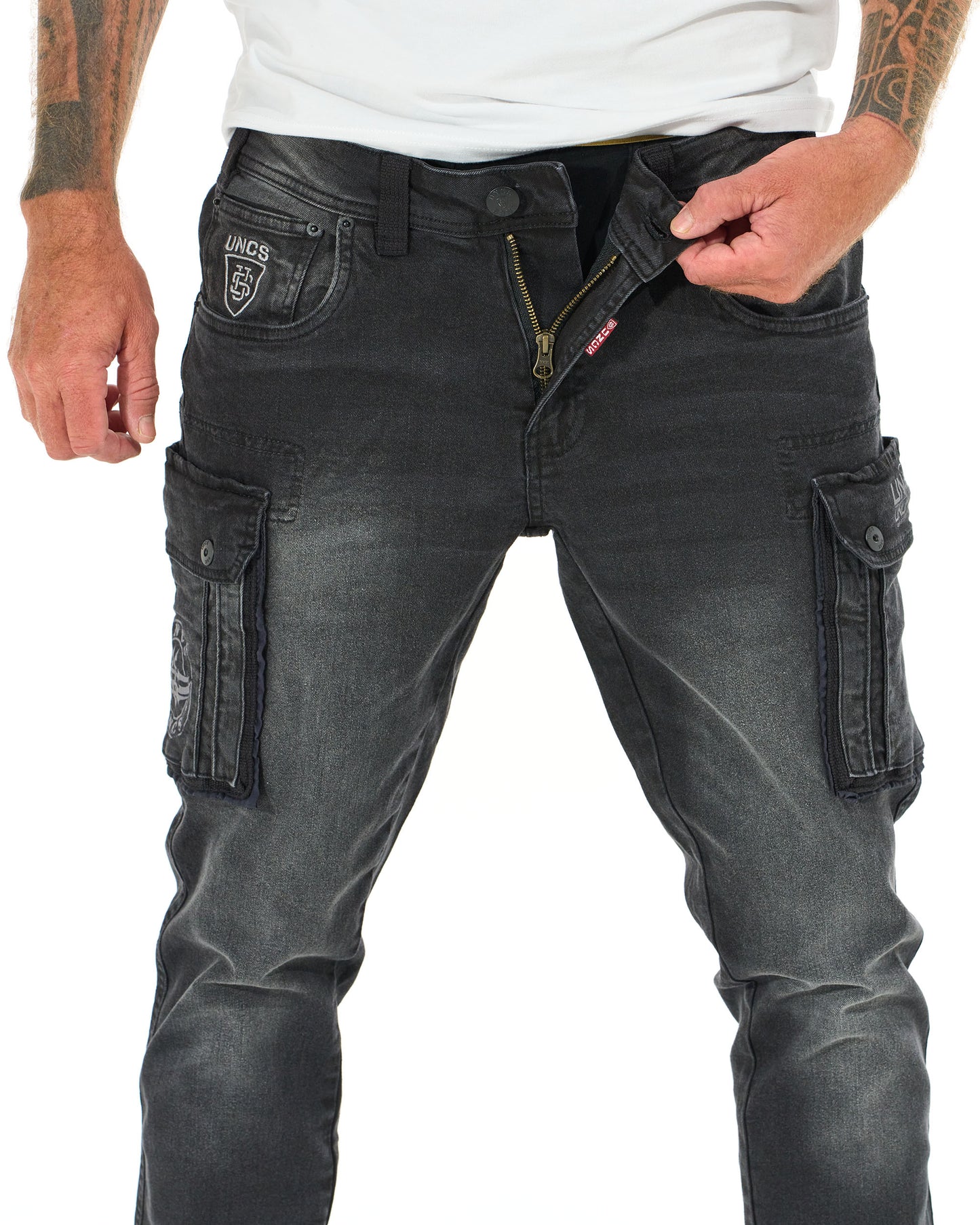 KENNETH Men's pants BLACK