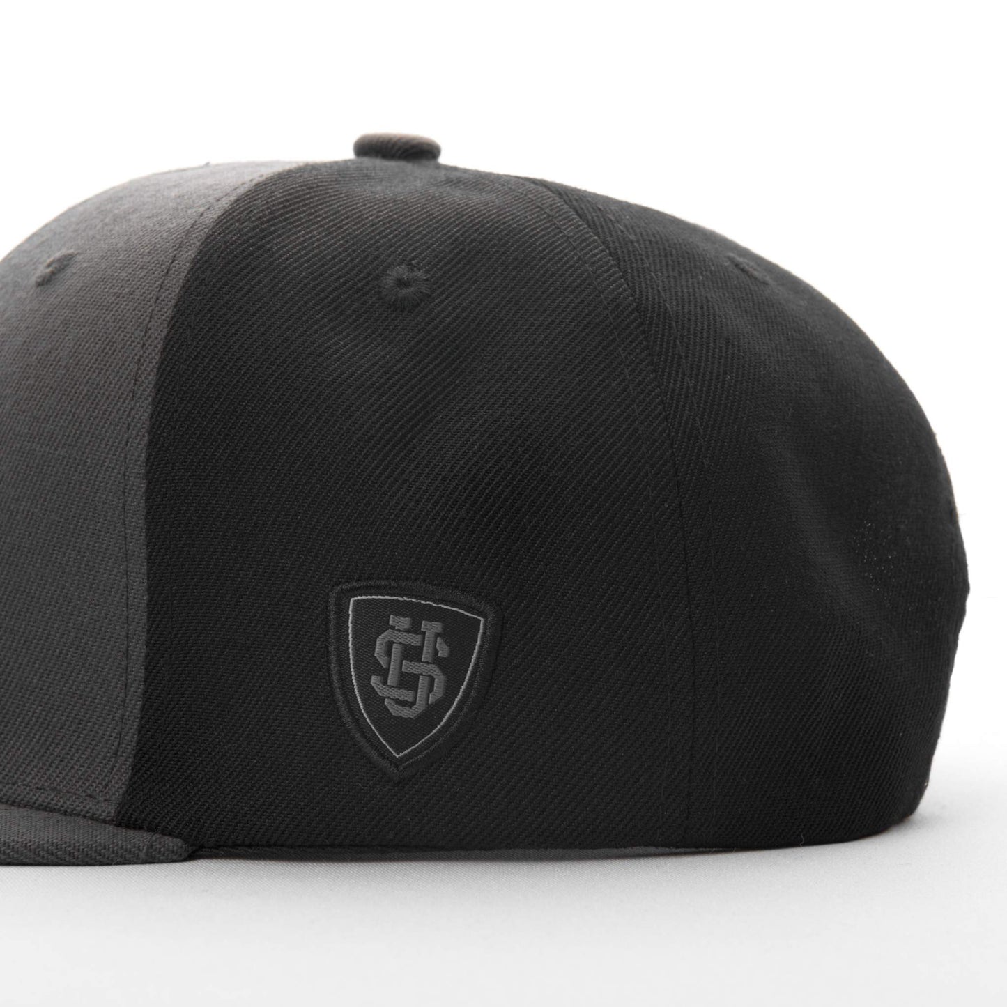 UNLIMITED Men's Cap
