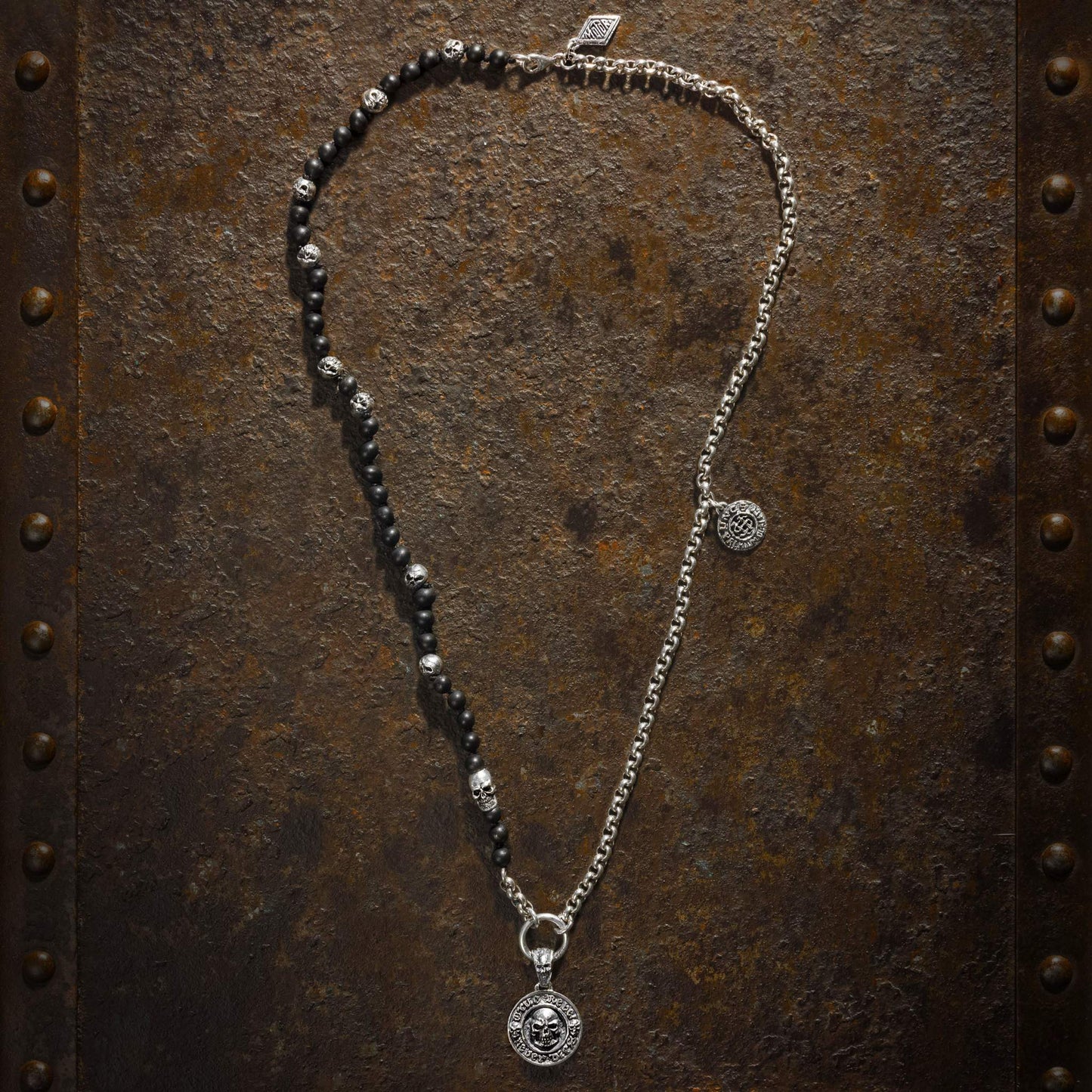 Chain True Rebel (2 pendants)