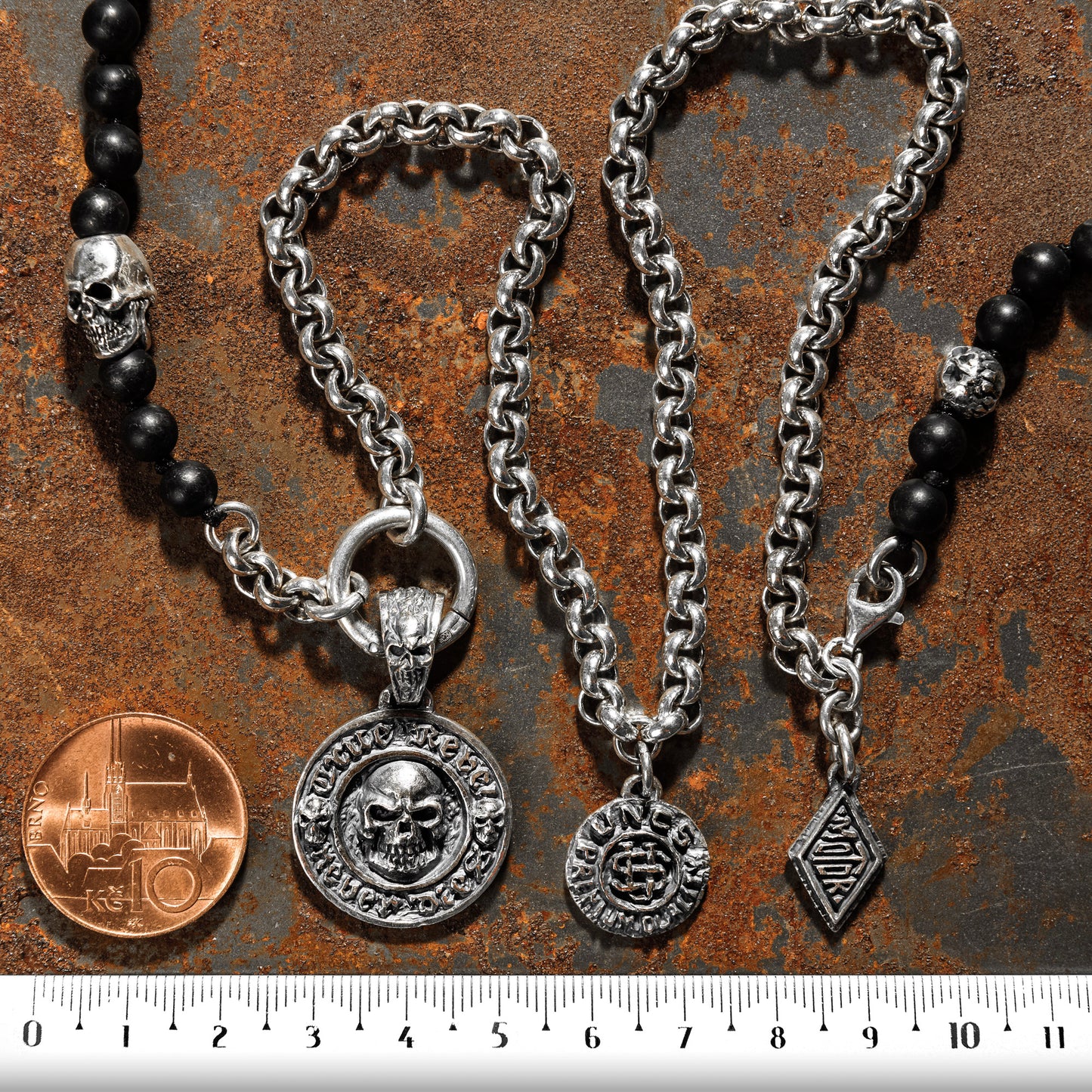 Chain True Rebel (2 pendants)