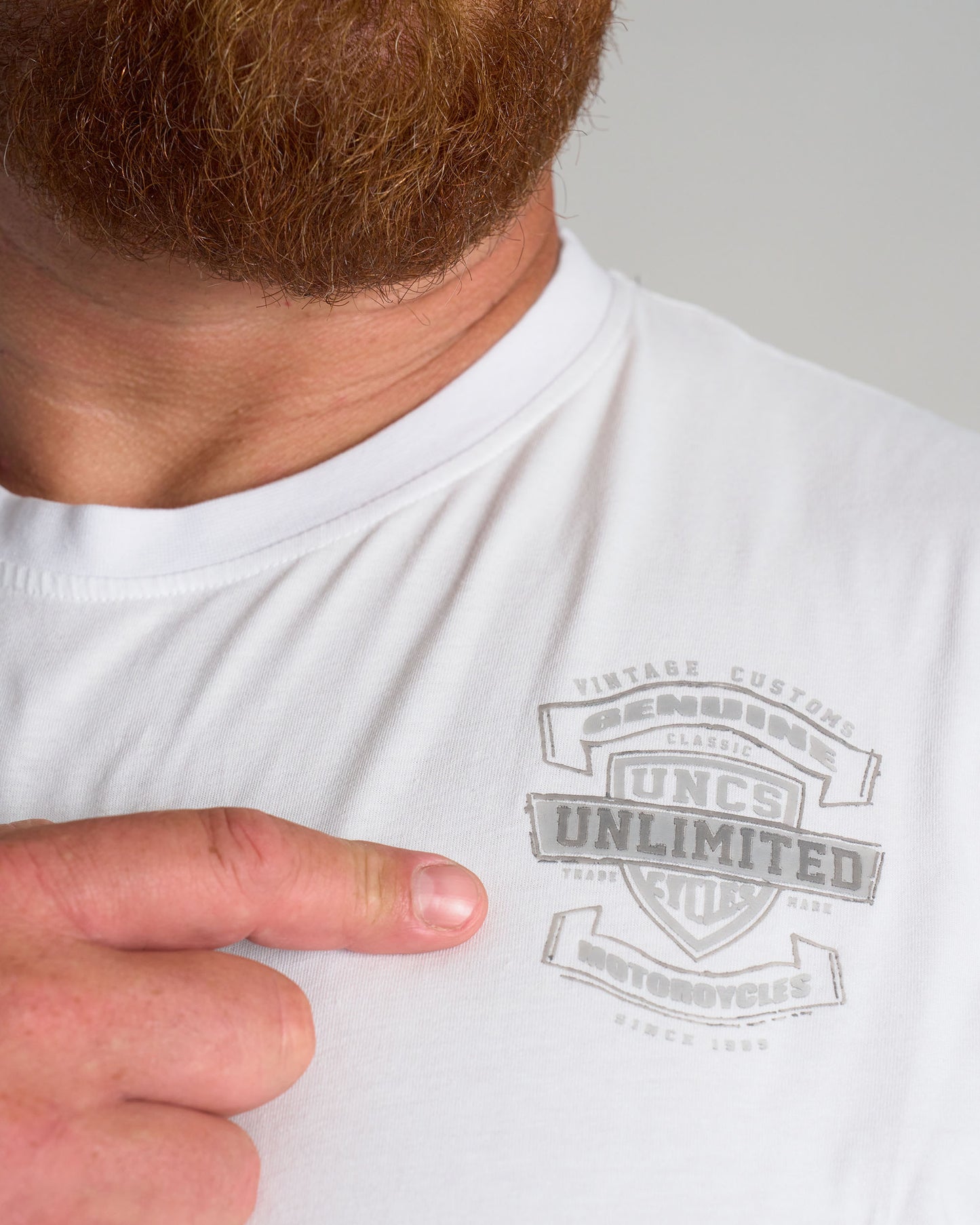 VINTAGE VIII Men's T-Shirt WHITE