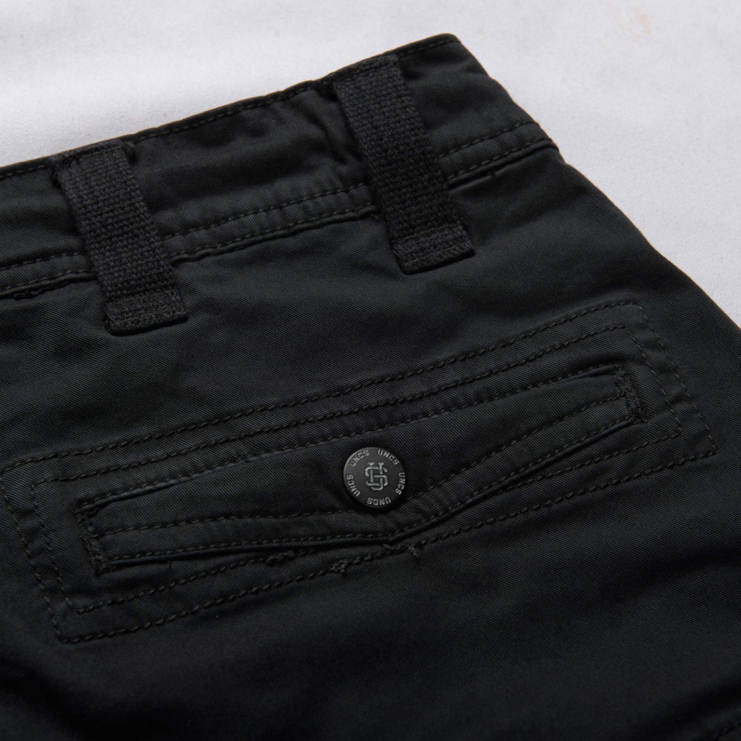 TREVOR Men's Shorts