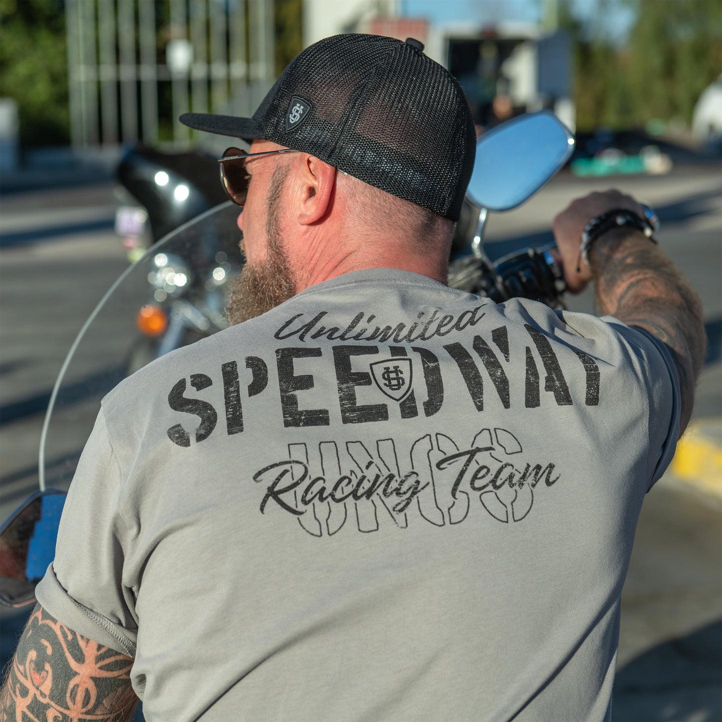 RUSTY CHAIN Men's T-Shirt