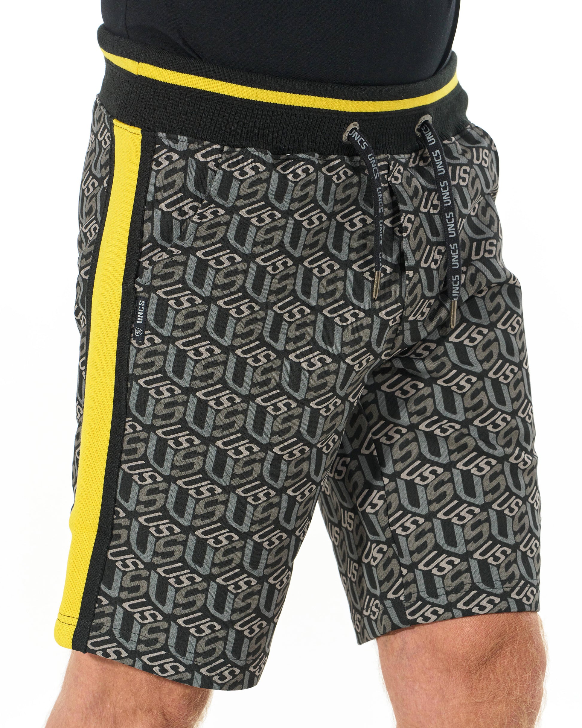 COLIN Men's Shorts BLACK/YELLOW