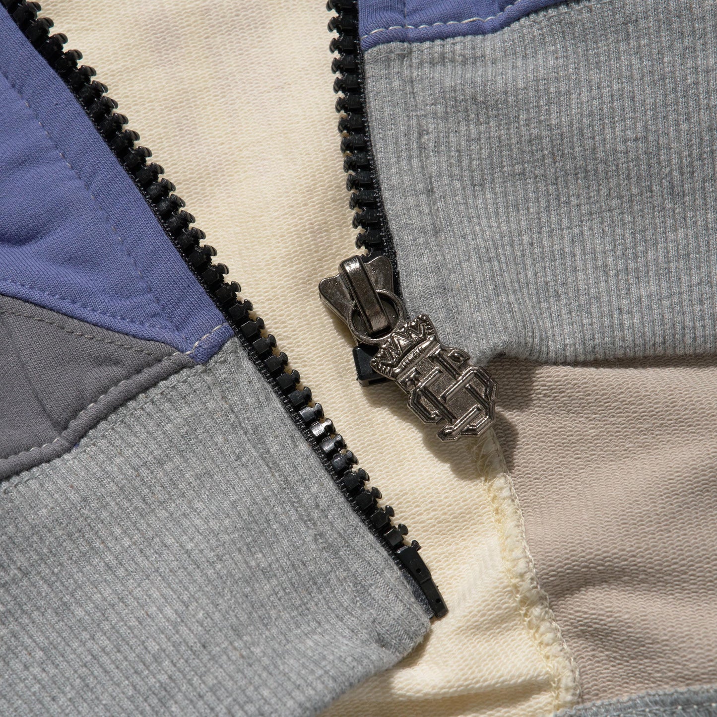 UNLIMITED II Men's Sweatshirt