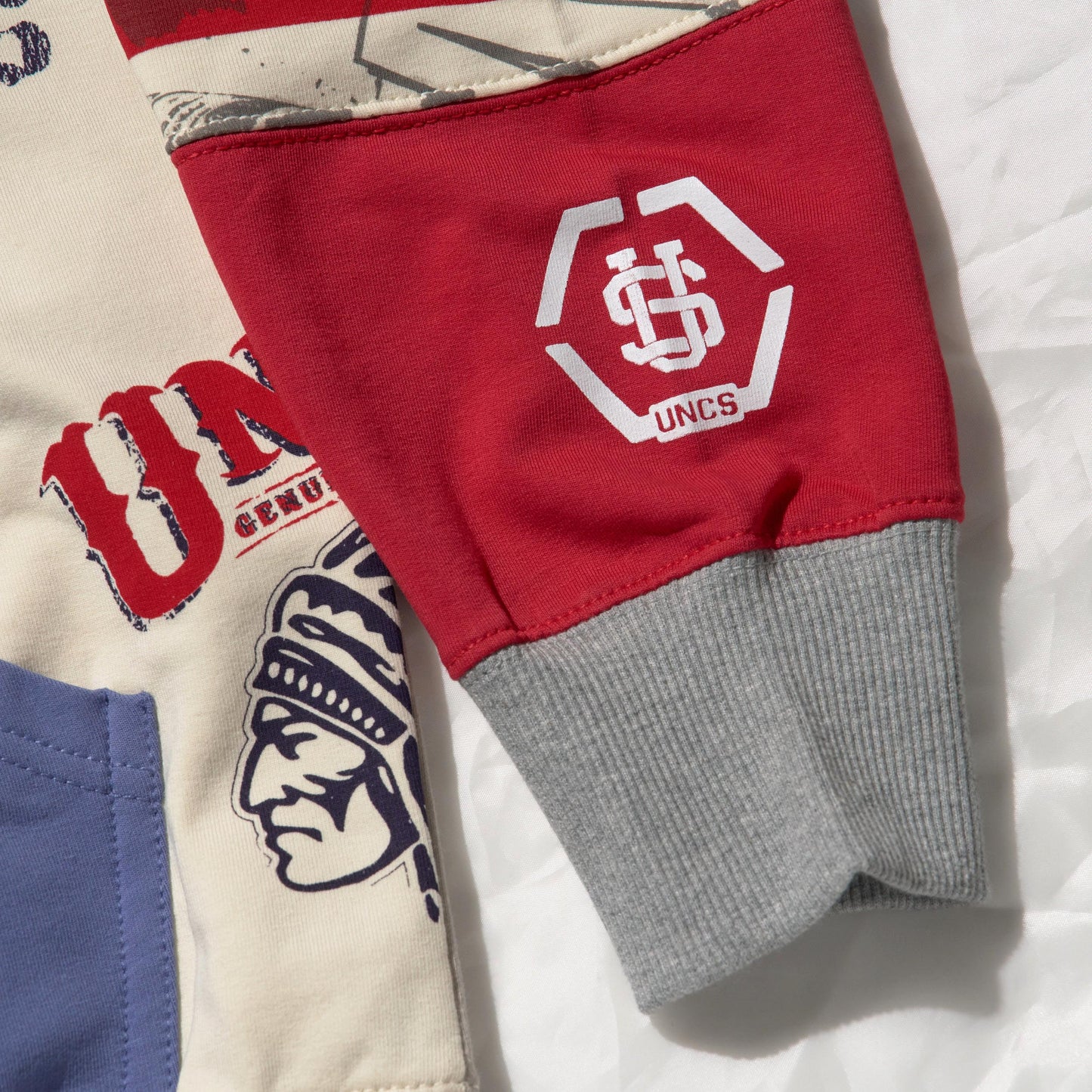 UNLIMITED II Men's Sweatshirt