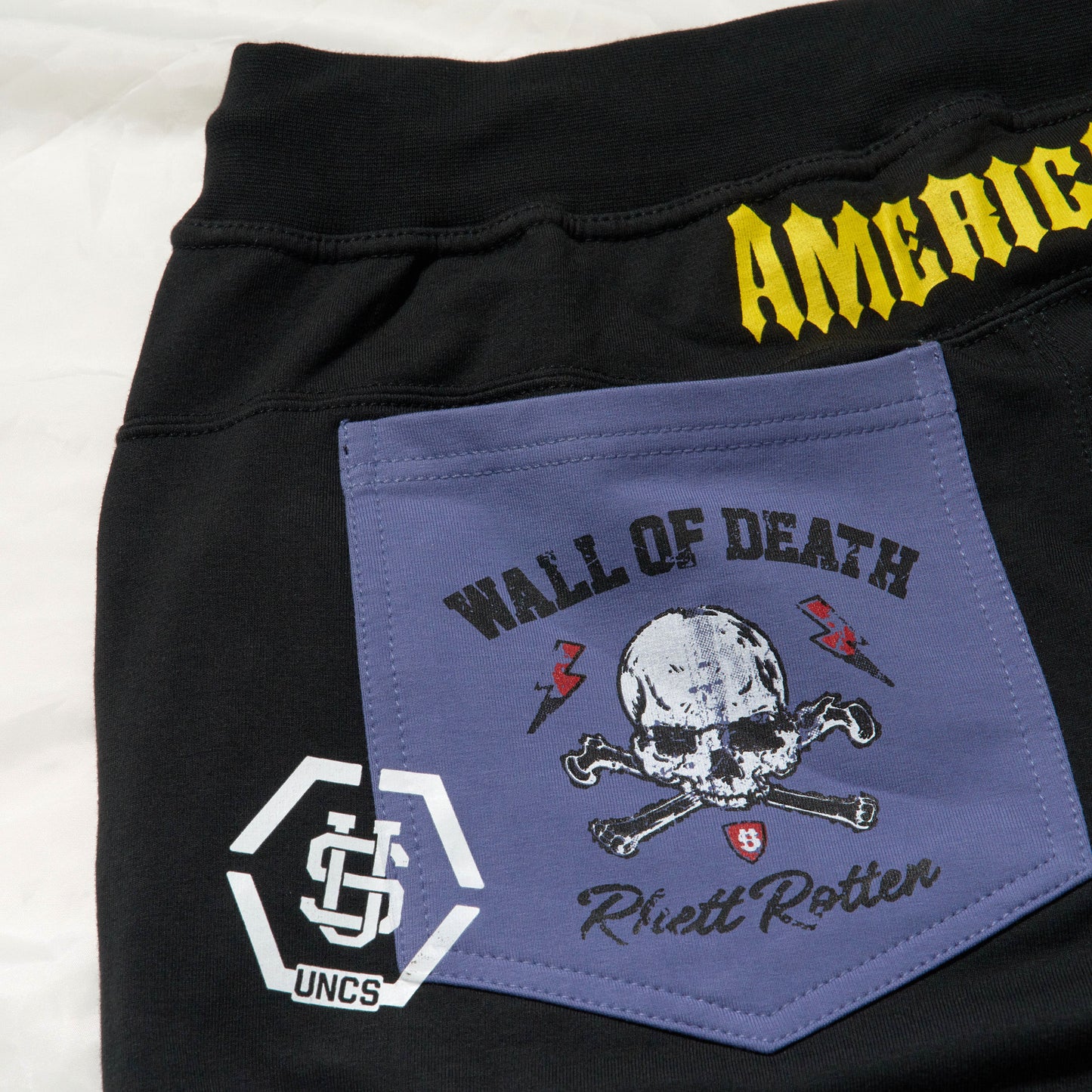 UNLIMITED Men's Shorts