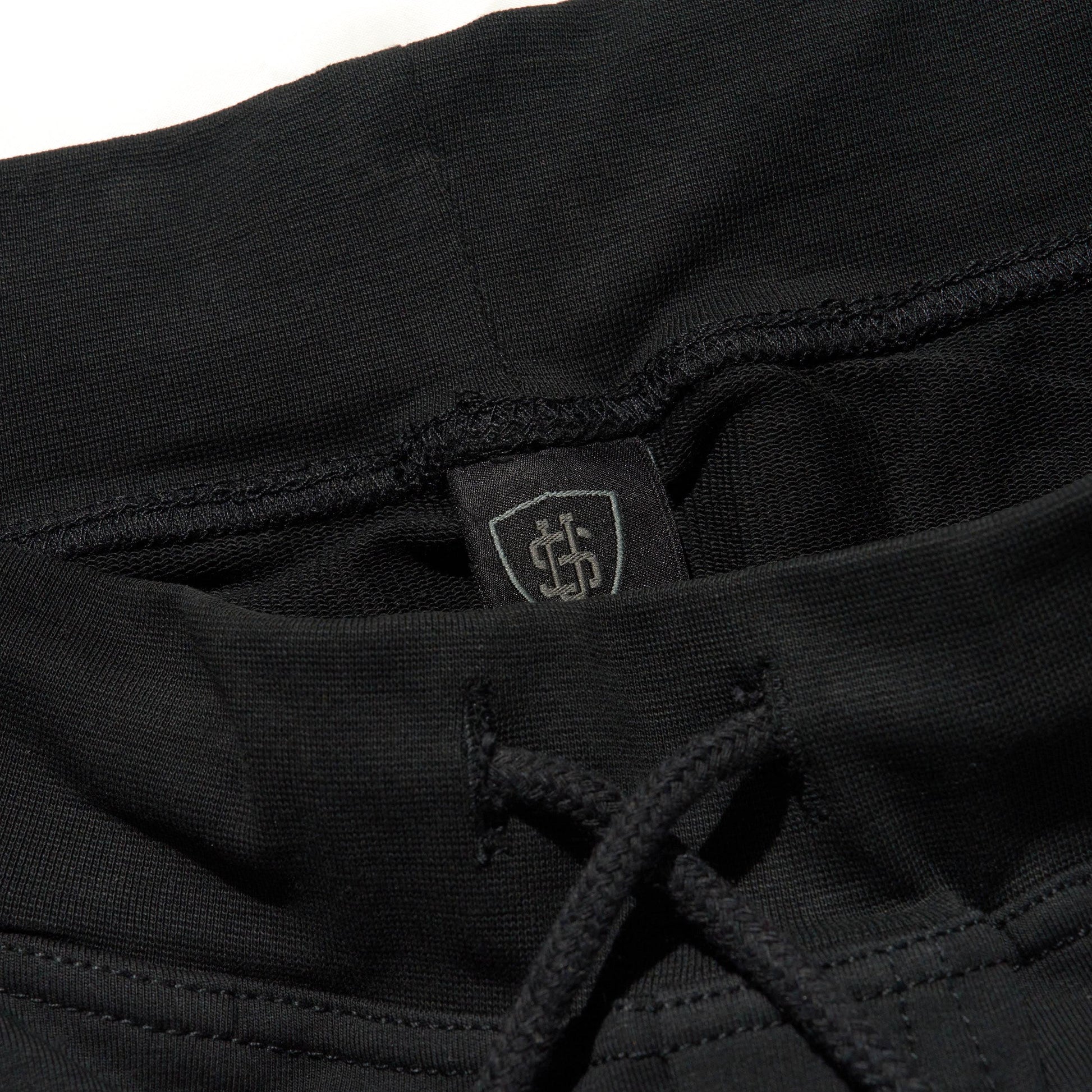 UNLIMITED II Men's Shorts BLACK