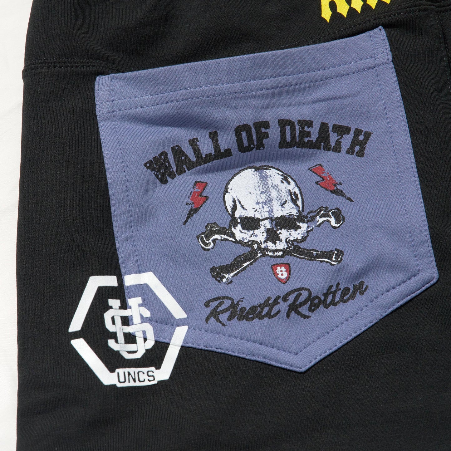 UNLIMITED II Men's Shorts BLACK