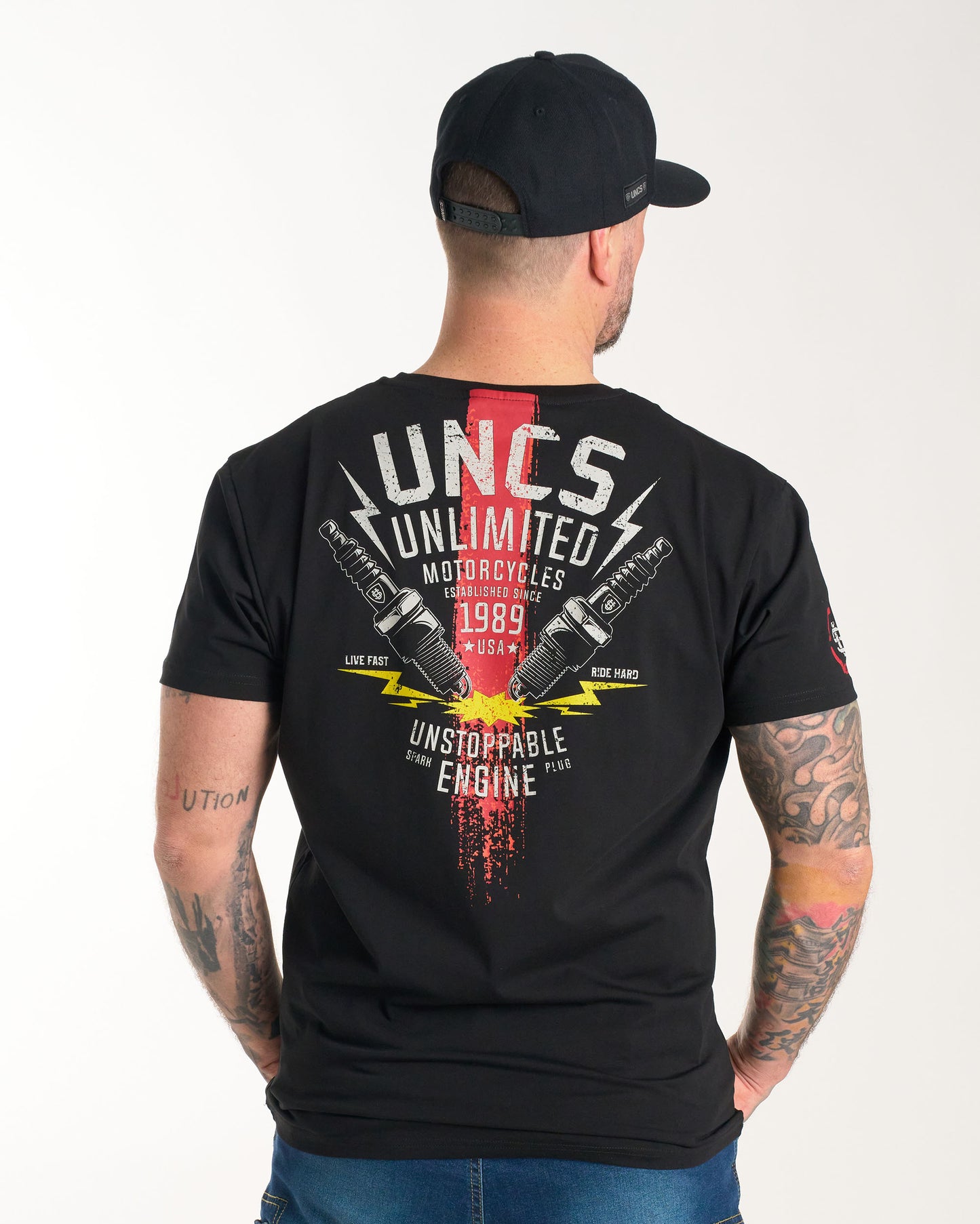 ENGINE Men's T-Shirt BLACK
