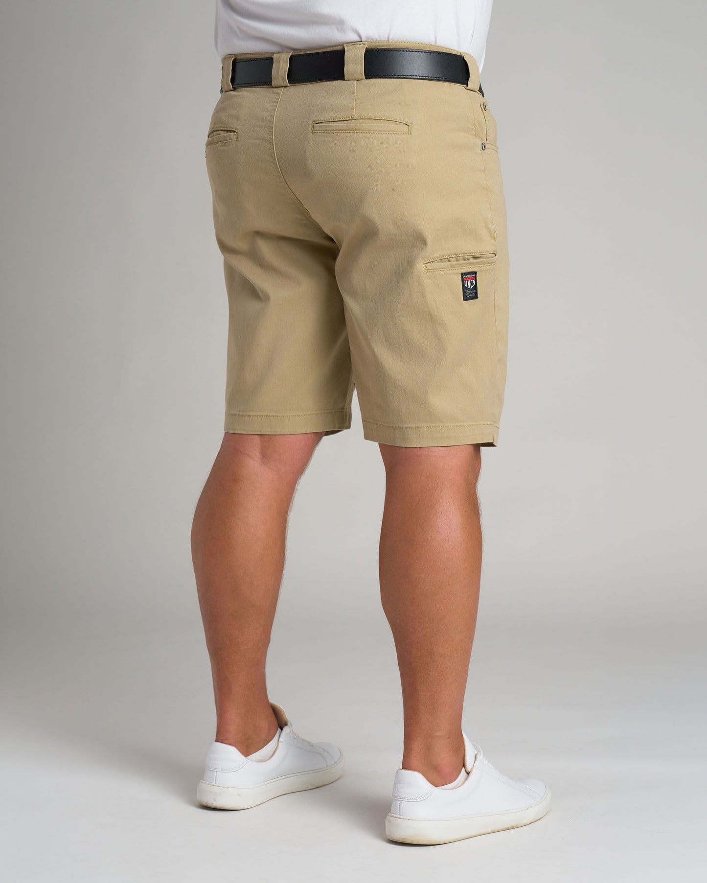 BARRET Men's Shorts SAND