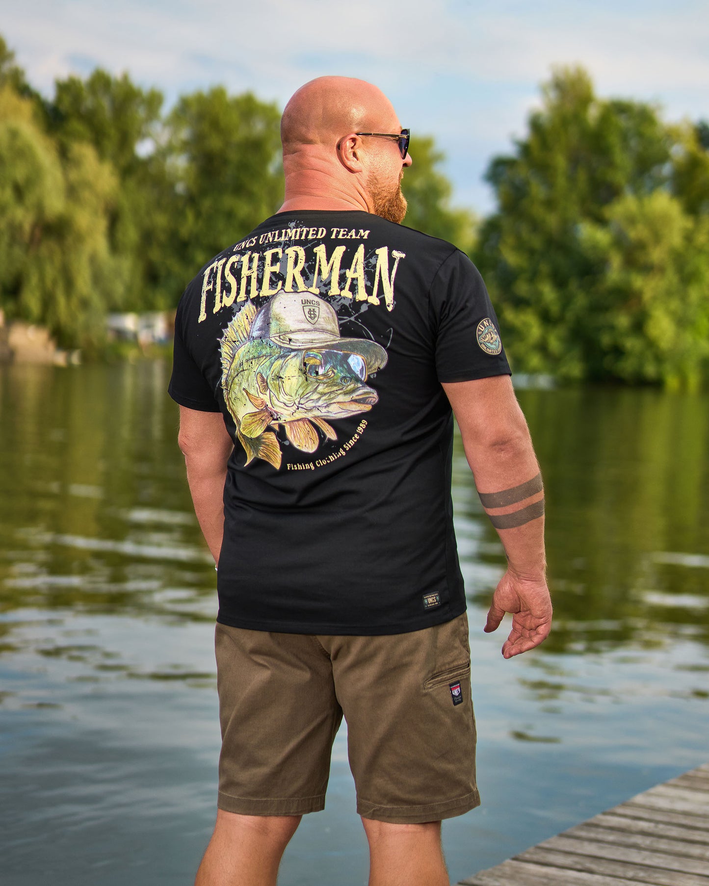 CARP Men's T-Shirt BLACK