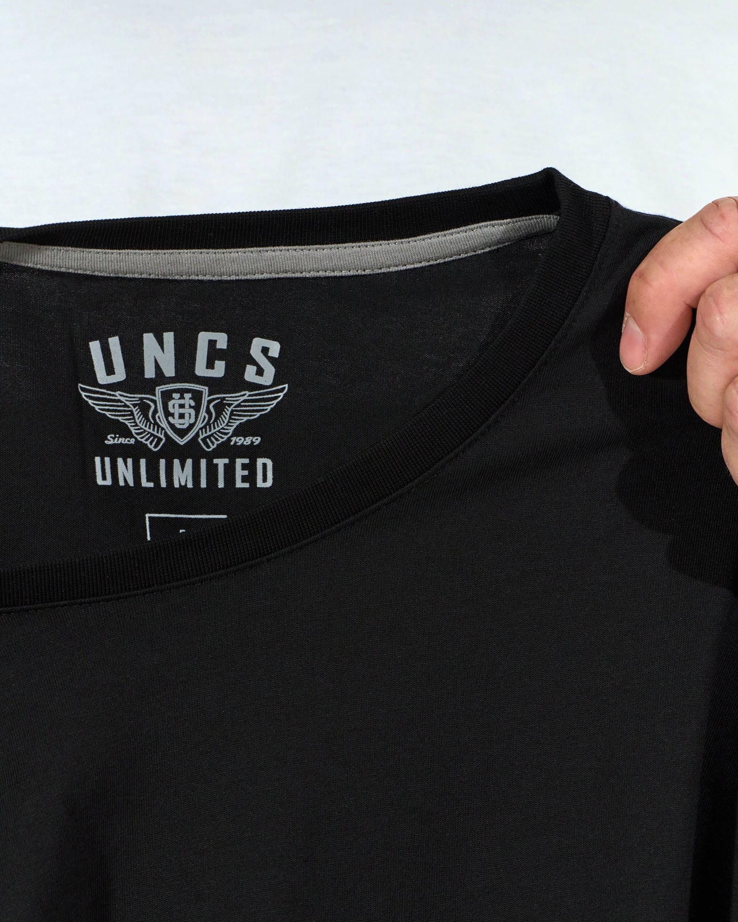 BASIC VI Men's T-Shirt BLACK
