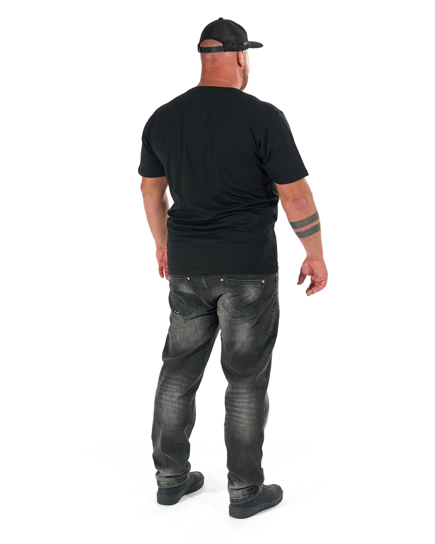 BASIC VI Men's T-Shirt BLACK