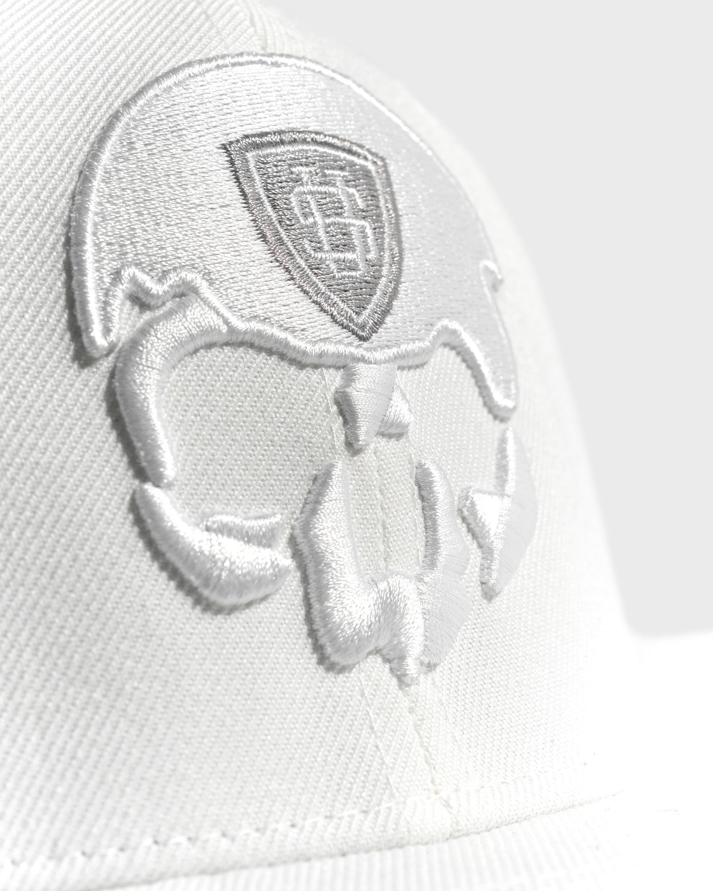 SKULL Men's Cap WHITE