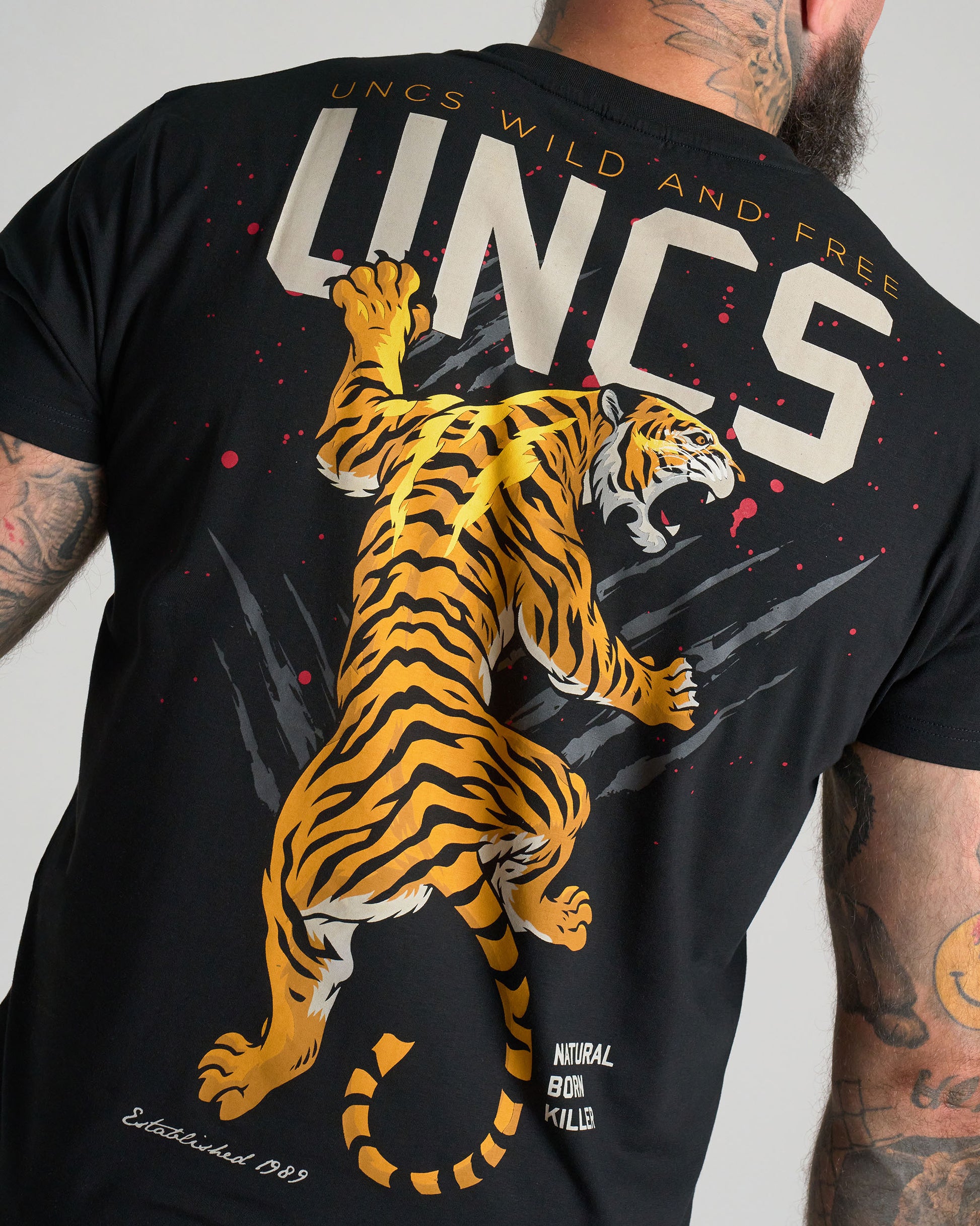 TIGER II Men's T-Shirt BLACK