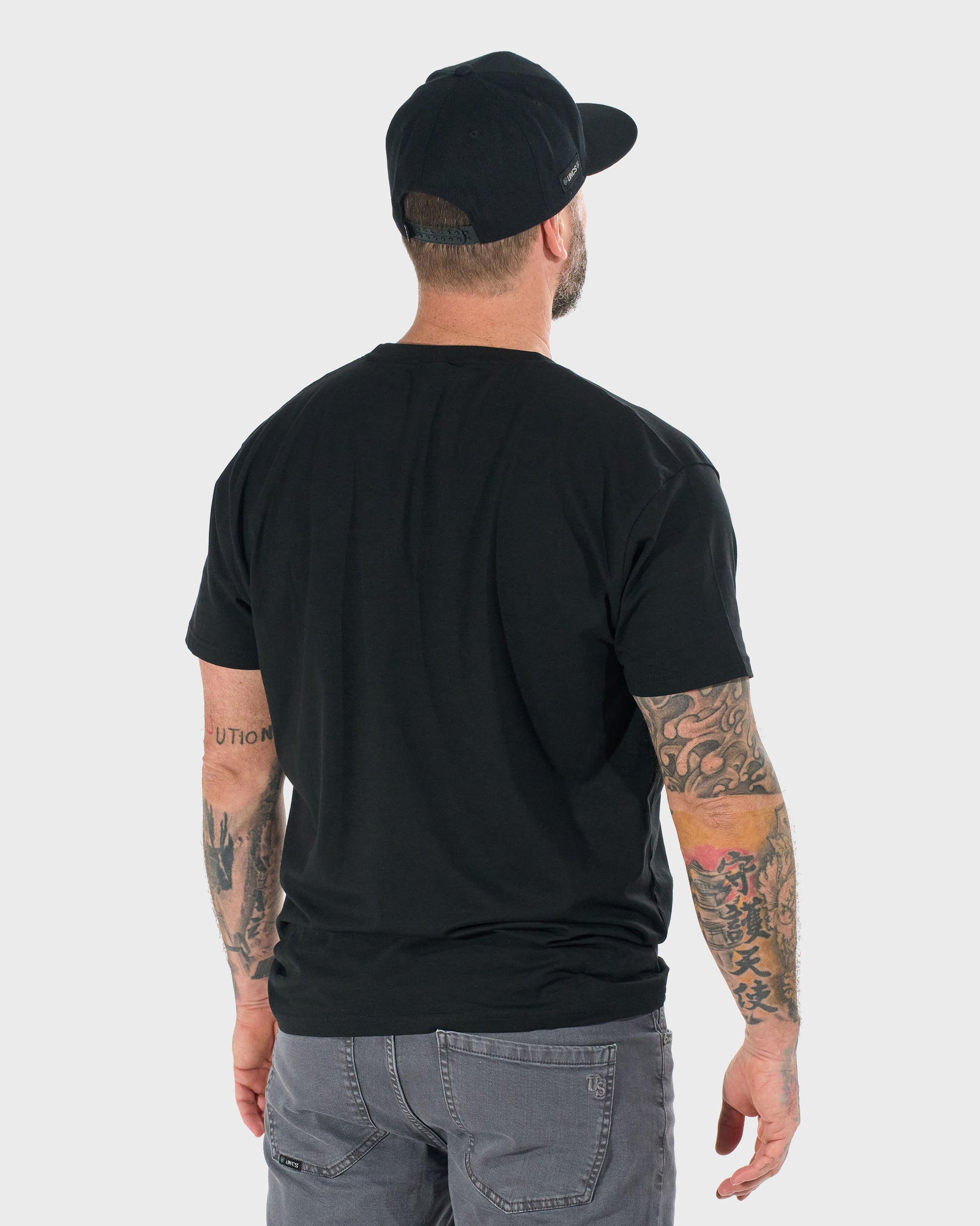 UNLIMITED III Men's T-Shirt BLACK
