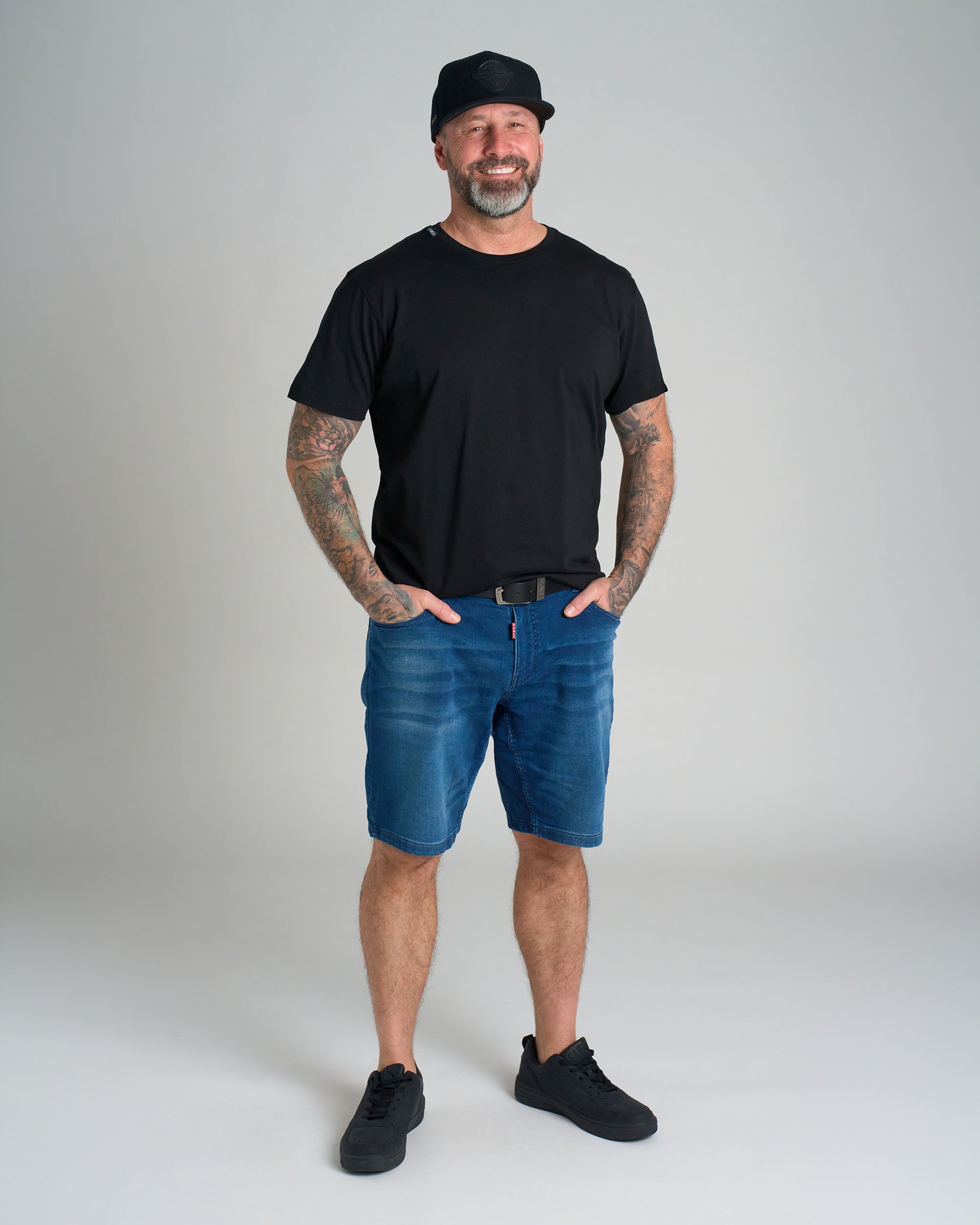 WESLEY II Men's Shorts BLUE