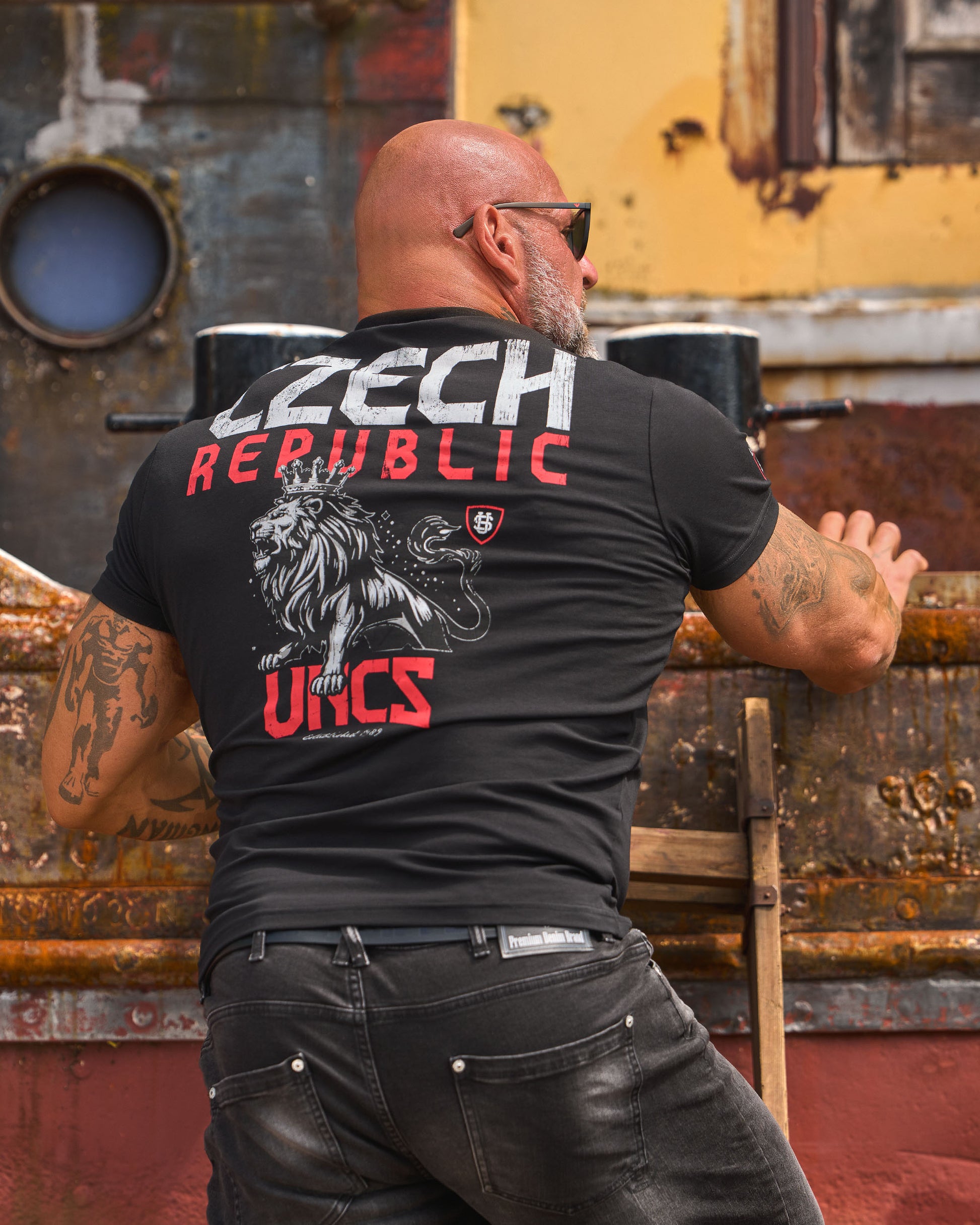 CZECH REPUBLIC Men's T-Shirt BLACK