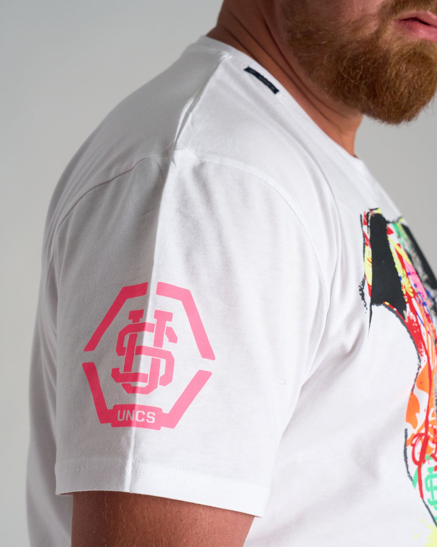 STAFFBULL III Men's T-Shirt WHITE