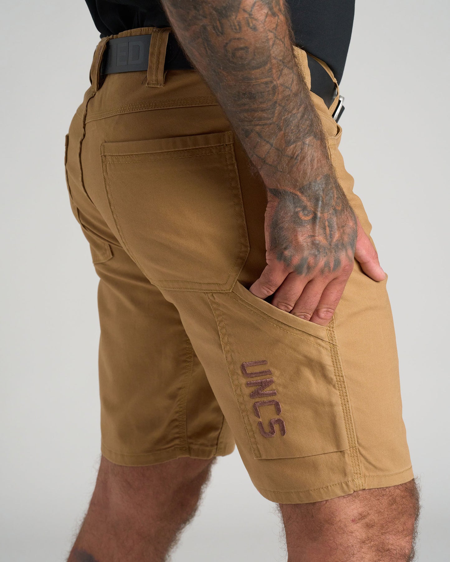 BROOK Men's Shorts BROWN