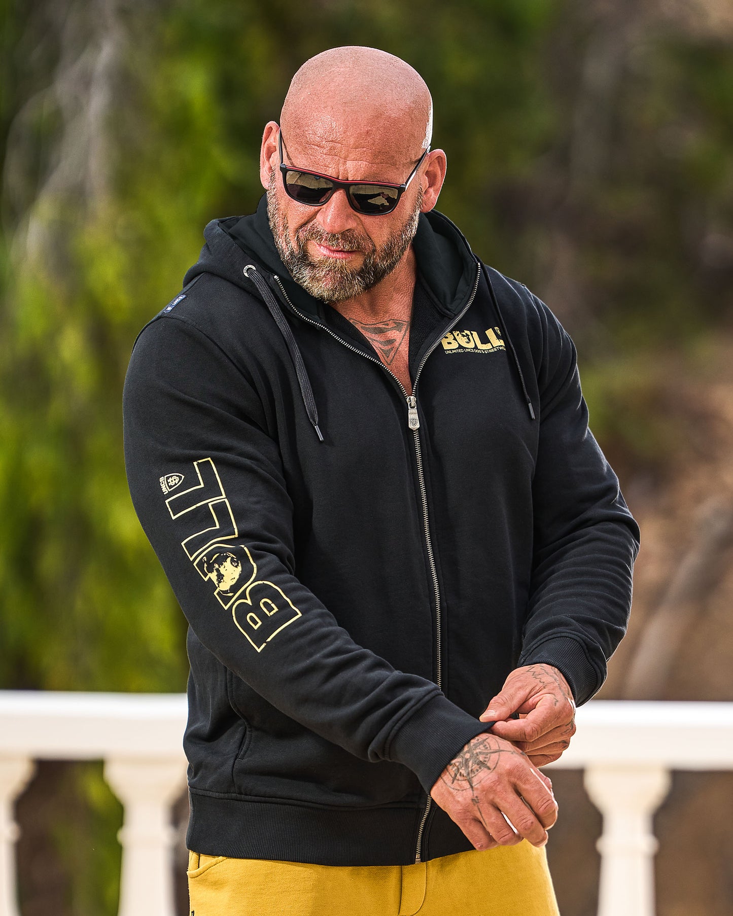 BULL Men's Sweatshirt BLACK