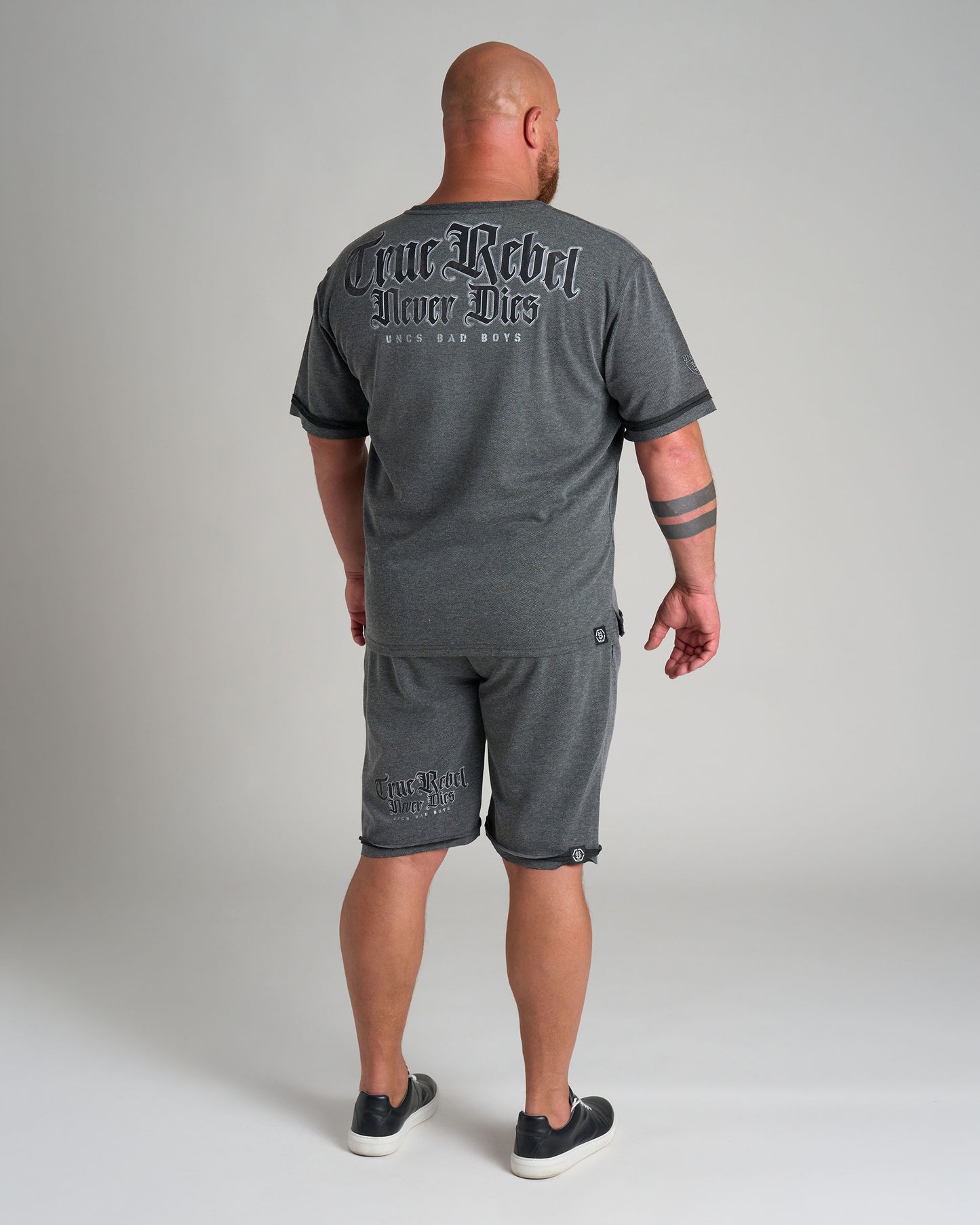 BLANE II Men's T-Shirt BLACK