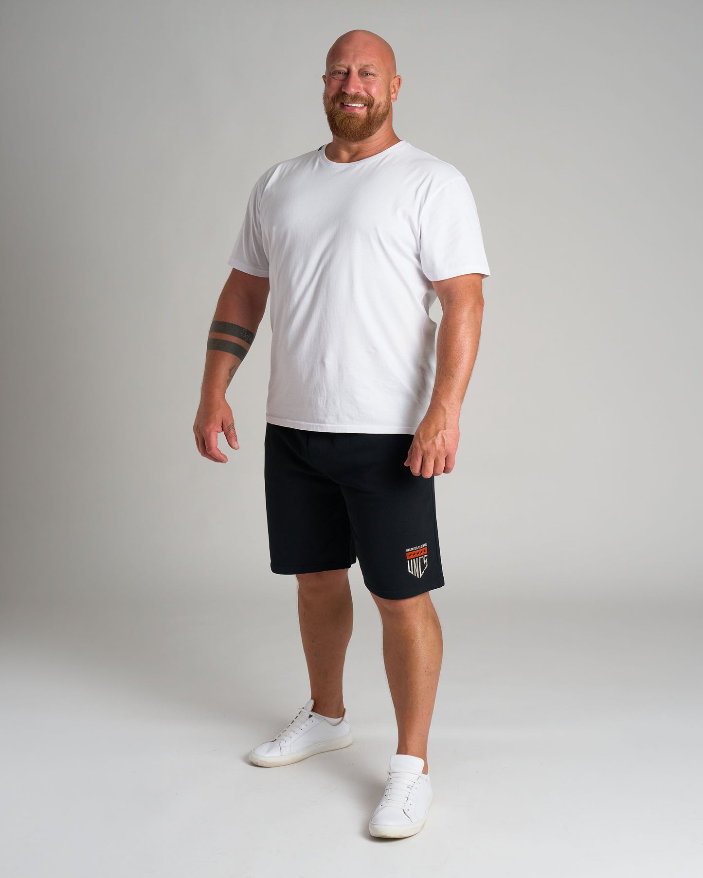 KINGSLEY Men's Shorts BLACK