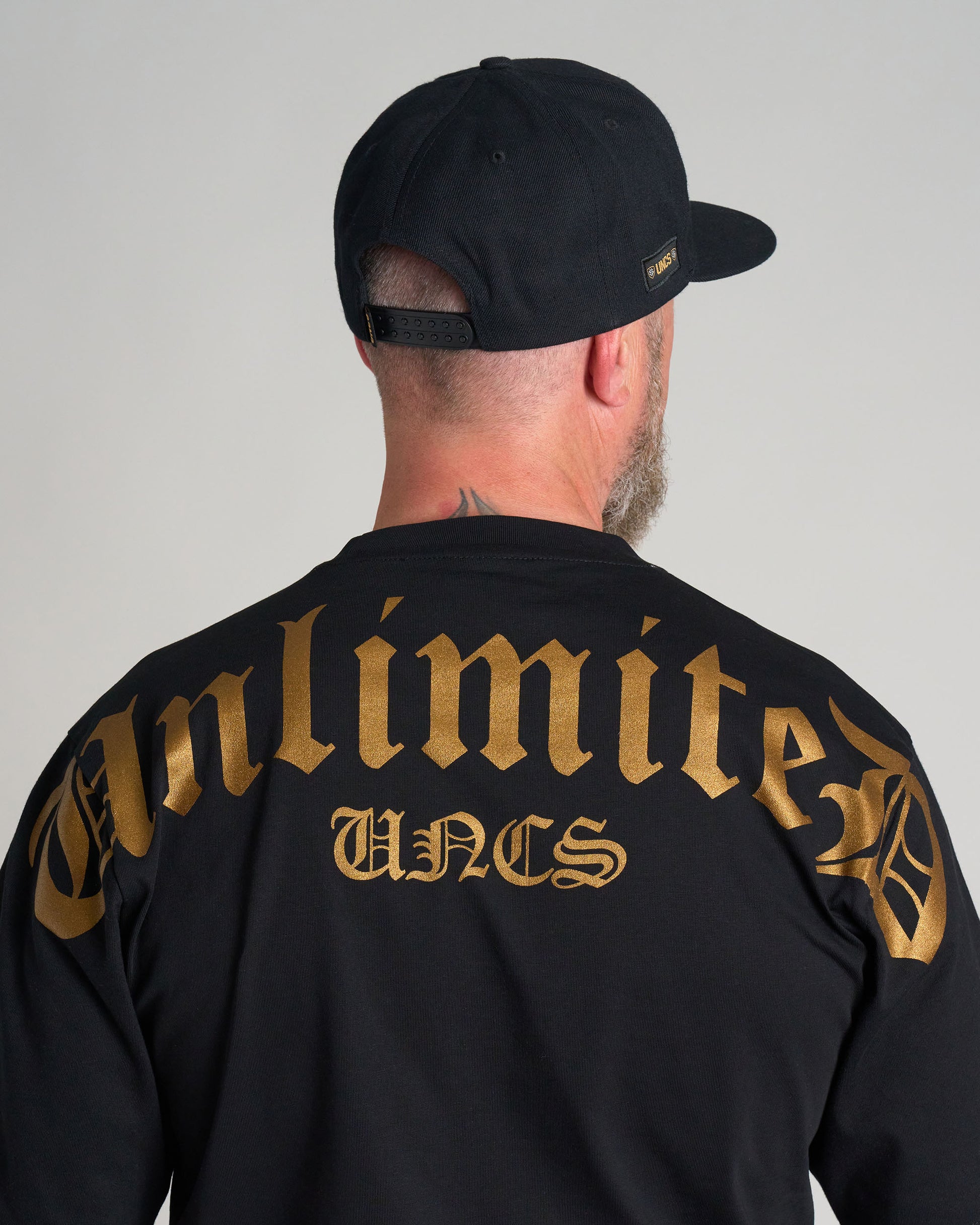 UNLIMITED (OVERSIZE) Men's T-Shirt BLACK/GOLD