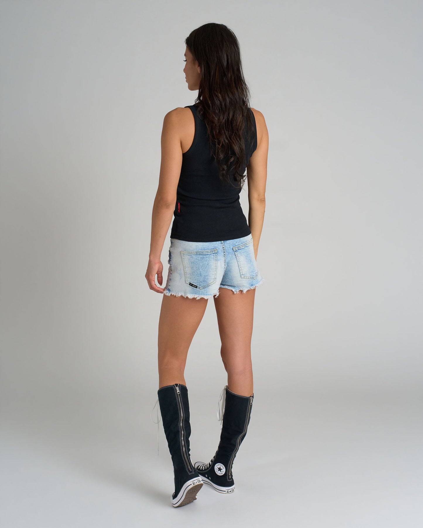 top BASIC Women's BLACK
